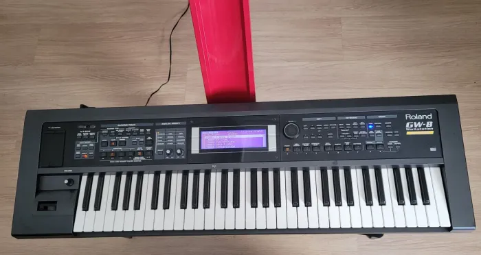 Teclado Roland GW8 Versão 2.01