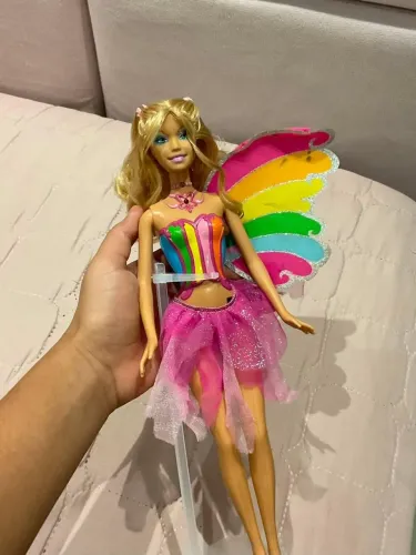 Barbie Elina magia do arco-íris 