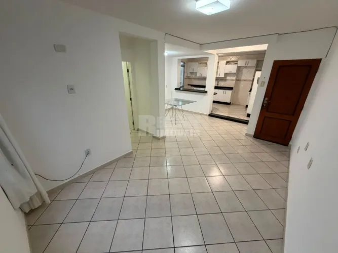 Excelente apartamento de 2 dormitórios para locação no bairro Itacorubi, em frente a UDESC