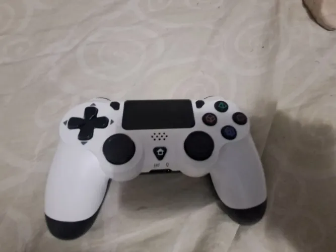 Controle Branco Joystick para PlayStation 4 (Não é original)