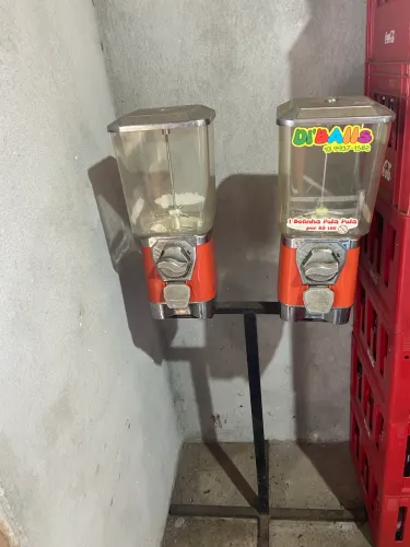 Vendo Máquina de bolinha