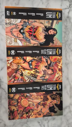 Mulher Maravilha TERRA UM - Trilogia Completa
