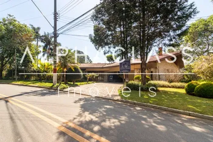 Vendo casa em Alphaville - Tamboré 01