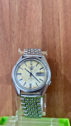 Relógio Seiko 5 automático