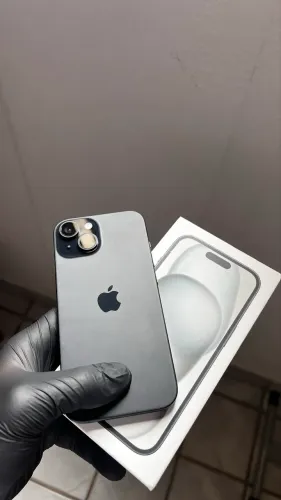 iPhone 15 black 128gb