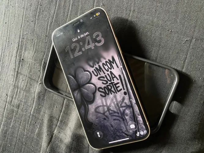IPHONE 12 IMPECÁVEL