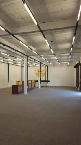 Galpão para alugar, 800 m² por R$ 15.860,00/mês - Laranjal - São Gonçalo/RJ