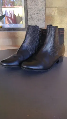 Bota preta