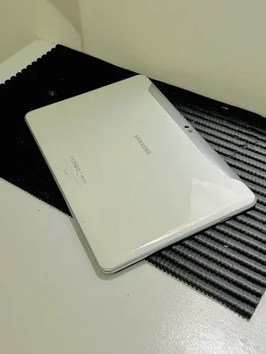Samsung Galaxy Tab 10.1 GT-P7500 (Não liga / Para peças ou sucata)
