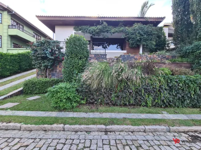 Casa em condomínio fechado para alugar, Curitiba