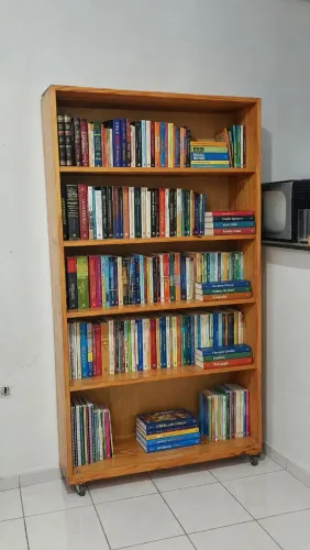 Vendo móveis seminovos! Frete grátis!!!