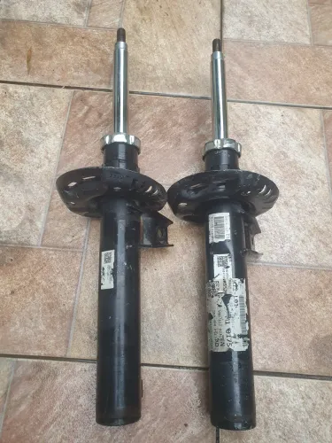 Par Amortecedor Dianteiro Vw Passat Jetta 2006 2007 2008 2009 2010 2011 2012 
