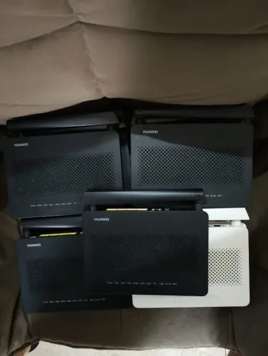 19 Modem Roteador Com Wifi Huawei Hs8546v5 Preto (Usado)