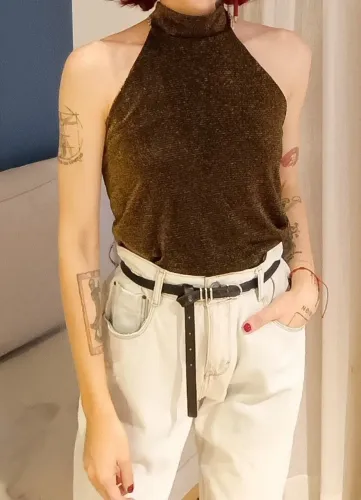 blusa frente única infini metalizada dourada