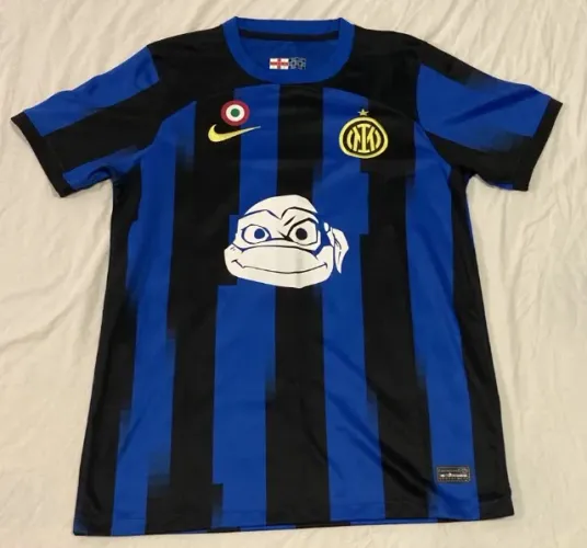 camisa inter de milão tartarugas ninjas (p)