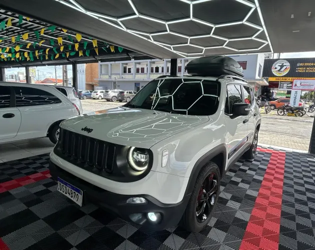 Jeep Renegade Custom 2.0 4X4 TB Diesel Aut. 2018