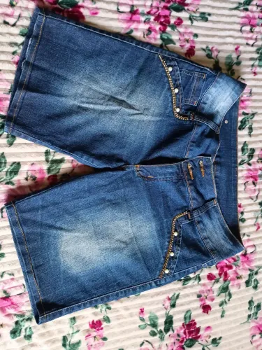 Shorts jeans e calça jeans feminina