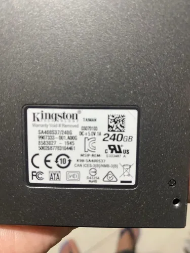 Ssd KINGSTON 240 gb com Windows 10