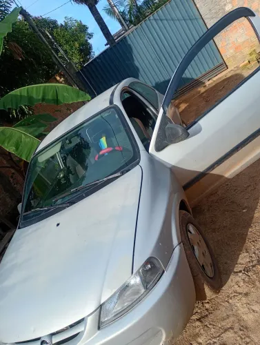 Chevrolet Celta 1.0/super/n.piq.1.0 MPFI VHC 8V 3P 2002
