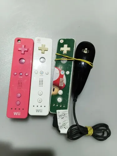 Kit 3 Controles Wii Originais + 1 Nunchuk - Todos Com Defeito / Para Peças