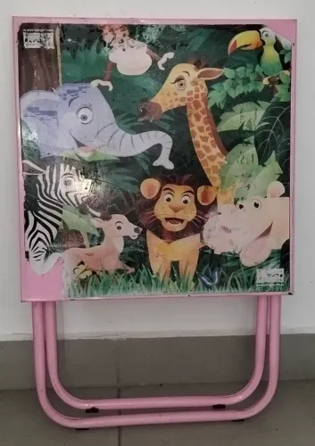 Mesa Infantil Dobrável Utilaço (Rosa / Estampa Floresta)