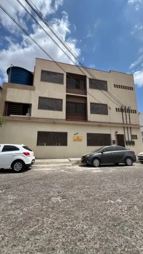 PREDIO COMERCIAL DE ALTO PADRÃO PARA LOCAÇÃO EM RUSSAS