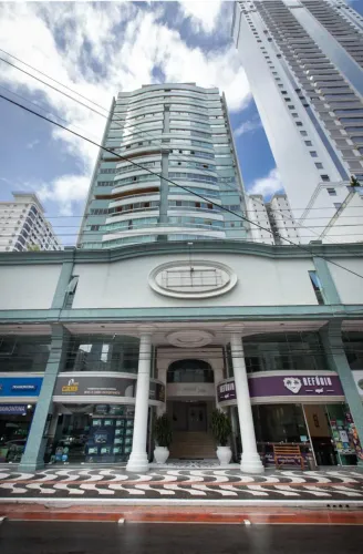 Sala comercial - localizado em Balneário Camboriú / Centro REF: DW649913