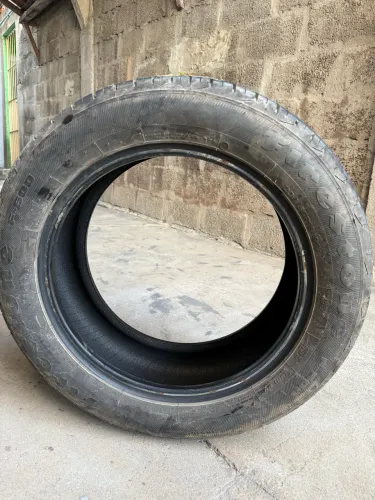 Vendo pneu 205 55 16 Firestone F600