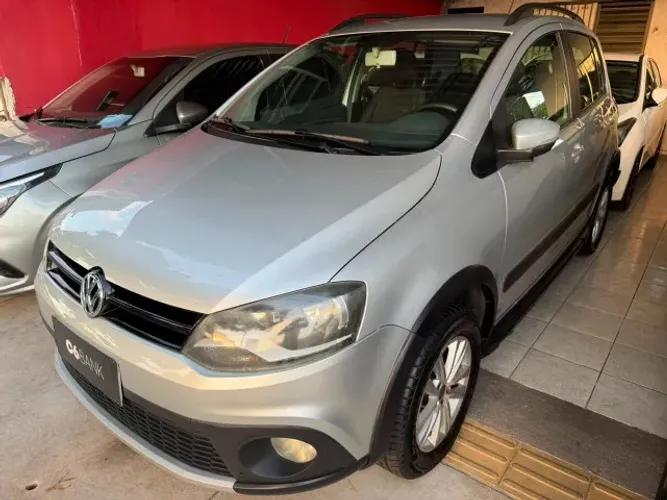 Volkswagen Crossfox 1.6 MI Total Flex 8V 5P 2014