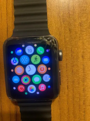 Apple Watch Series 3 42mm Alumínio GPS - Tela Trincada