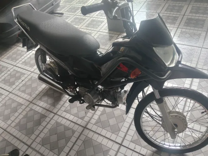 Pop 110 vendo ou troco por carro meu interesse
