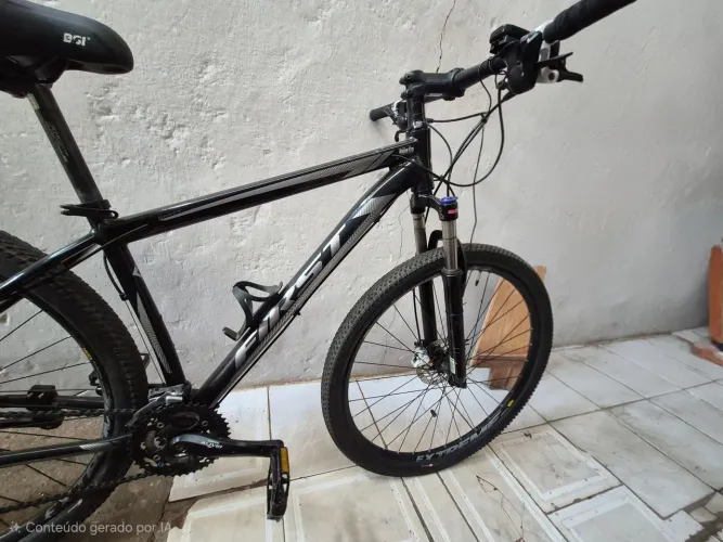 Vendo bicicleta aro 29 marca First, peças Shimano alívio, bike top sem nenhum detalhe 