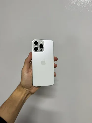 WHITE TITÂNIO - 15 PRO MAX 256GB