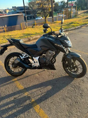 HONDA CB300F TWISTER ABS 2025 (14.000KM)