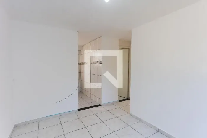 Apartamento à Venda - Jardim Mirna, 2 Quartos, 40 m2