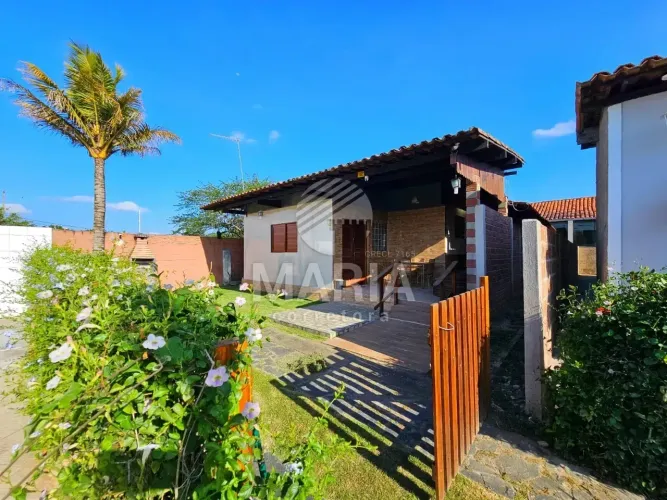 Casa de condomínio com 03 quartos e espaço gourmet privativo à venda em Gravatá/PE!