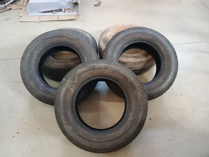 Jogo pneus Michelin total performance 