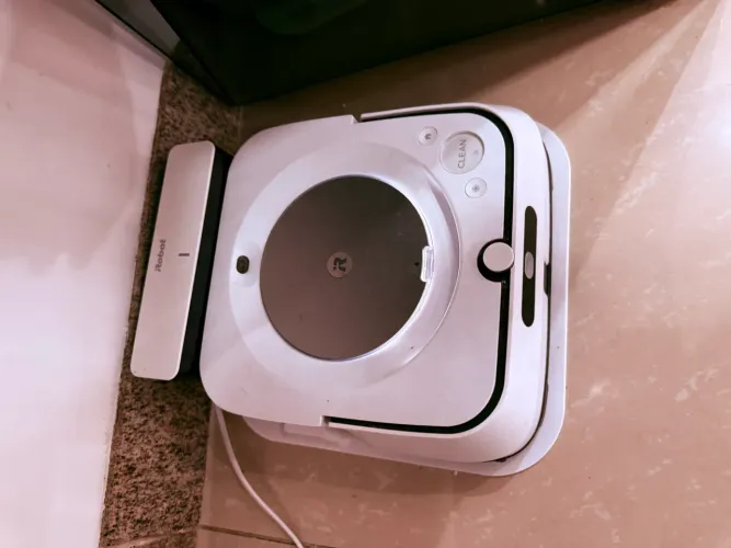 Robô Limpeza Irobot Braava Jet M6 (passa pano)