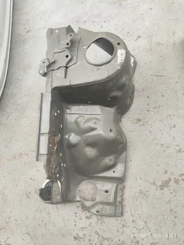 Caixa rodas dianteira direita Toyota Corolla 2015 2016 2017 2018 2019