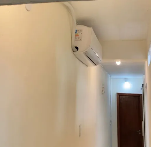 Ar Condicionado LG Dual Inverter 24.000 BTUs Frio Seminovo com Nota Fiscal