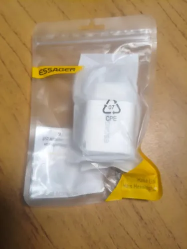 Carregador Essager 20W GaN - R$ 32