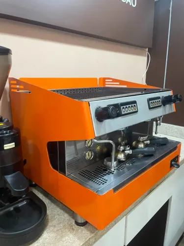 Combo Profissional - Máquina 2 Grupos e Moedor Para Café Expresso