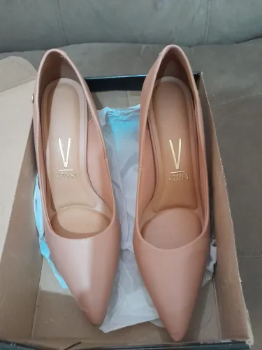 Sapato feminino Vizzano 39 novo na caixa com salto 7 cm