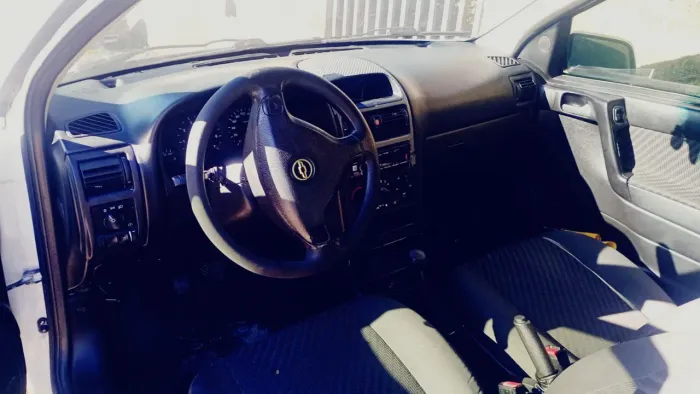 Chevrolet Astra GL 1.8 MPFI 3P 1999