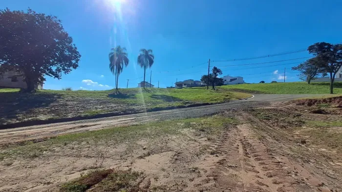 Terreno 450m² VENDA Ninho Verde 2 - Pardinho SP
