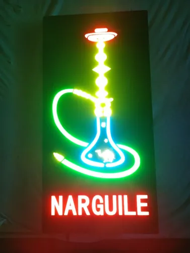 Vendo LED novo.Entrego