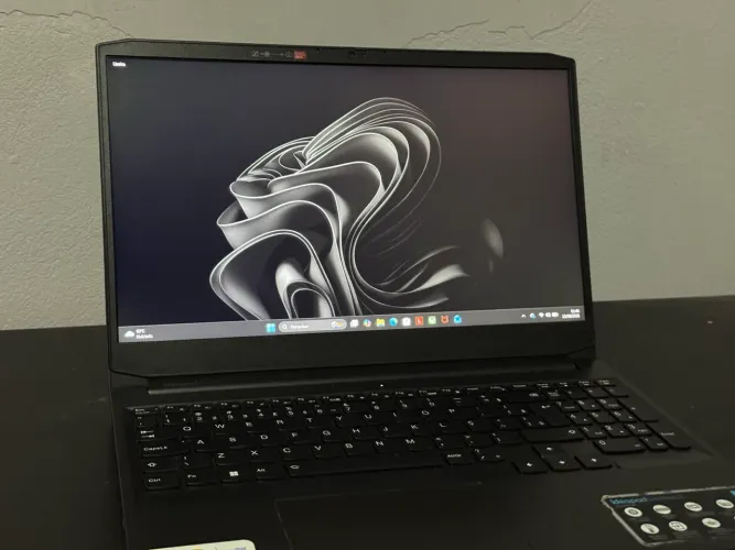 Lenovo IdeaPad Gaming 3i | i5-11300H | GTX 1650 4GB | 16GB RAM | SSD 512GB