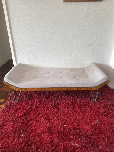 Sofá divã peça de luxo 