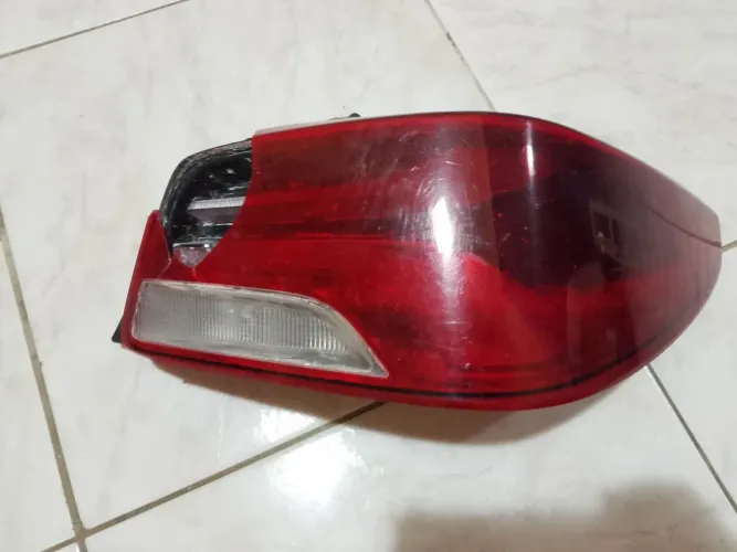 Lanterna Novo Onix Hatch 2020