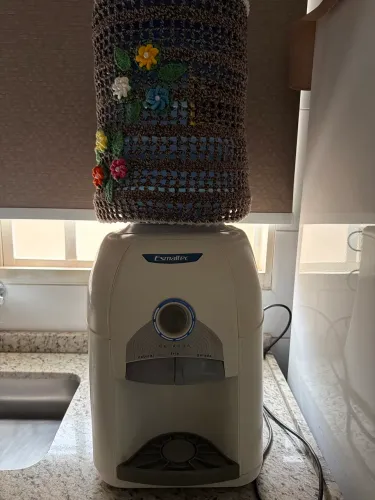 Bebedouro de água Esmaltec